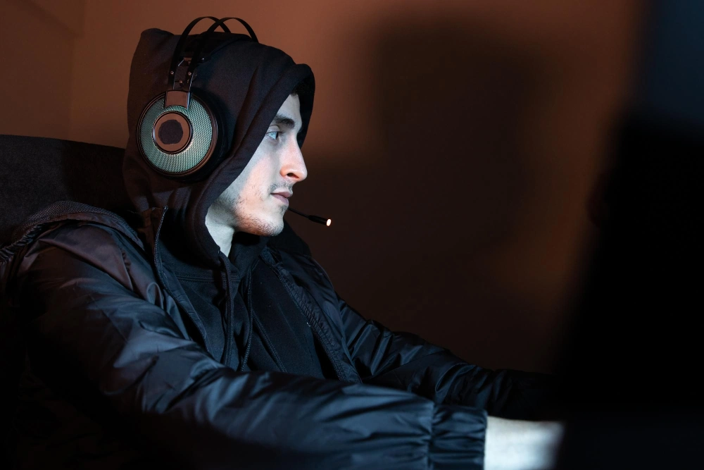 How to Prevent Live Sports Streaming Piracy in Real Time
